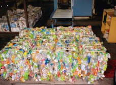 Pressed cans and bottles whose odor was suppressed by EM