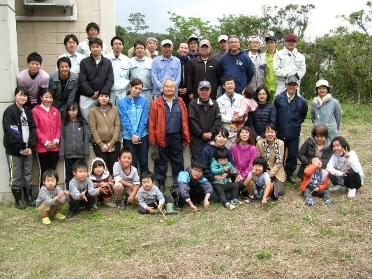 EMRO staff and volunteers